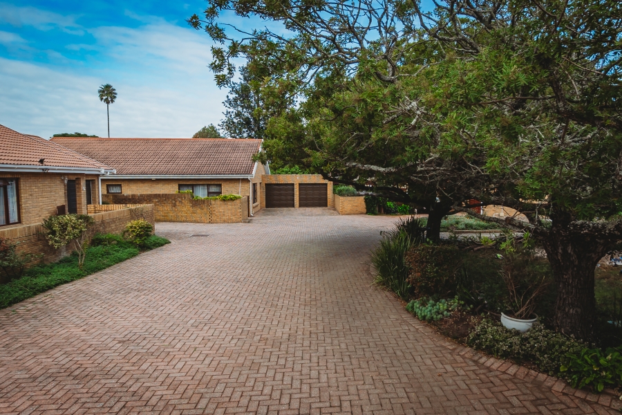2 Bedroom Property for Sale in Bodorp Western Cape